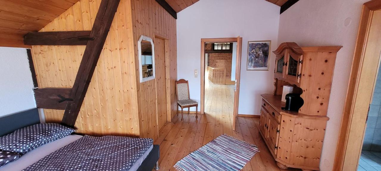 Ferienzimmer / Monteurzimmer ノイマルクト・アム・ヴァラーゼー エクステリア 写真